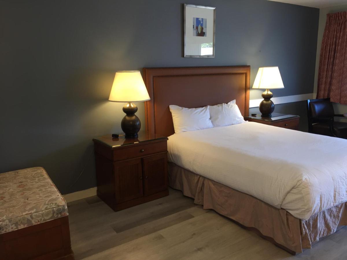 Vip Motel Parksville Dış mekan fotoğraf