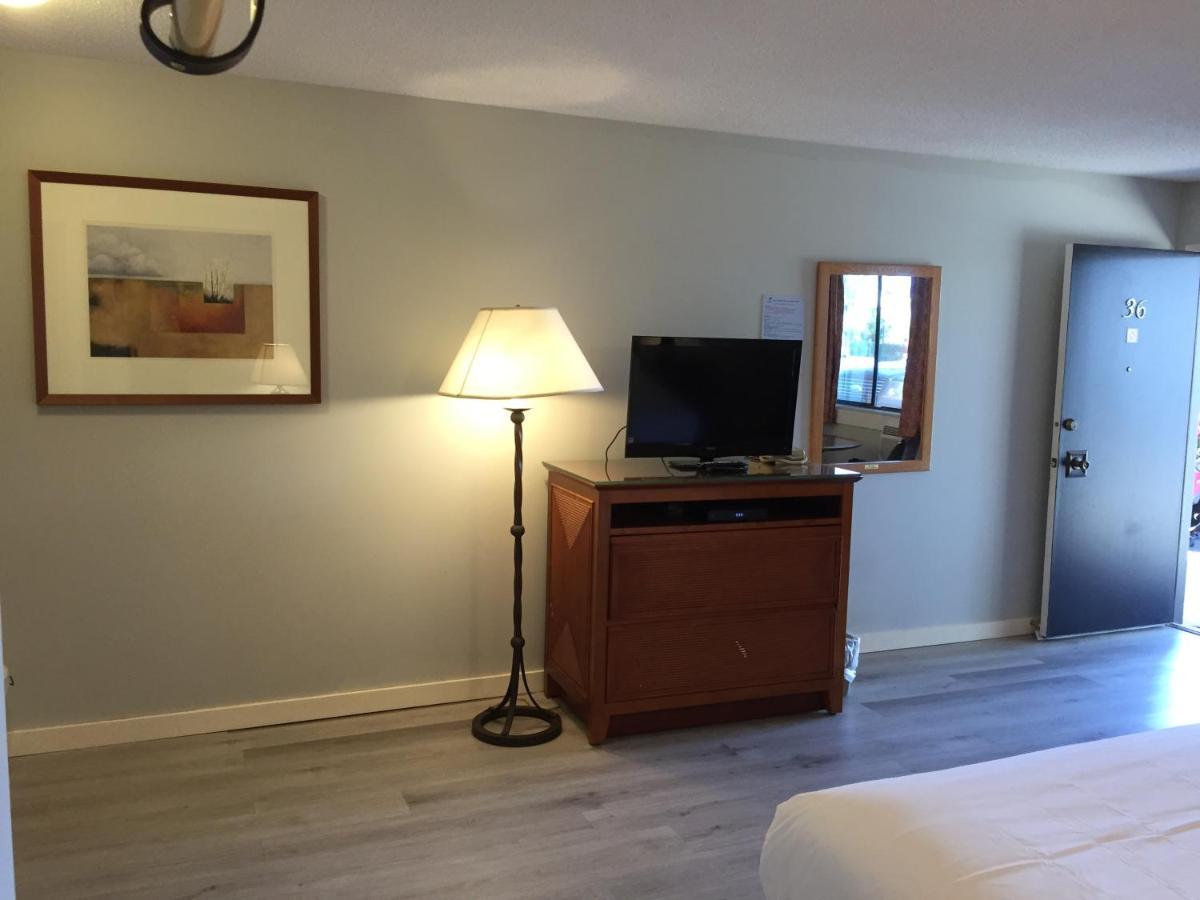 Vip Motel Parksville Dış mekan fotoğraf